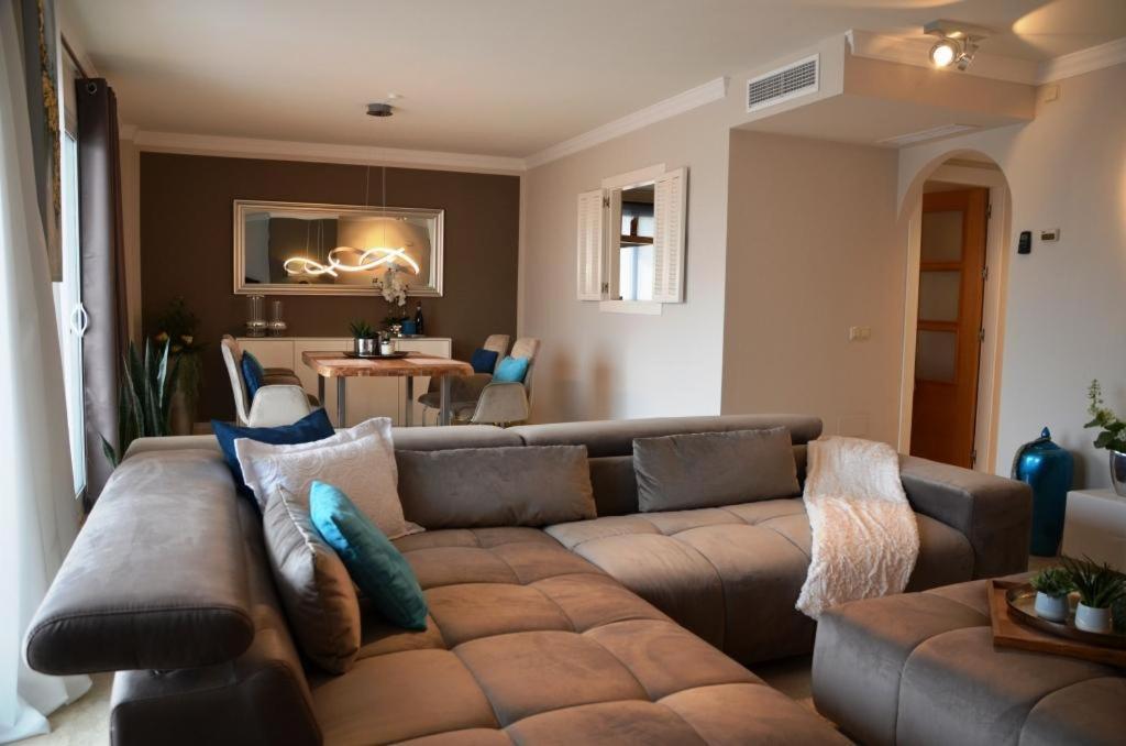 Penthouse Mit Privatem Jacuzzi In Marbella - La Mairena Apartamento Ojén Exterior foto