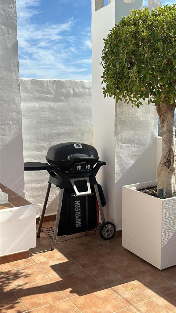 Penthouse Mit Privatem Jacuzzi In Marbella - La Mairena Apartamento Ojén Exterior foto